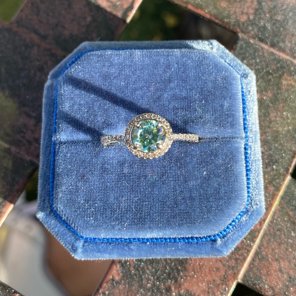 Blue / Green Moissanite diamond engagement halo ring - Picture 4 of 7